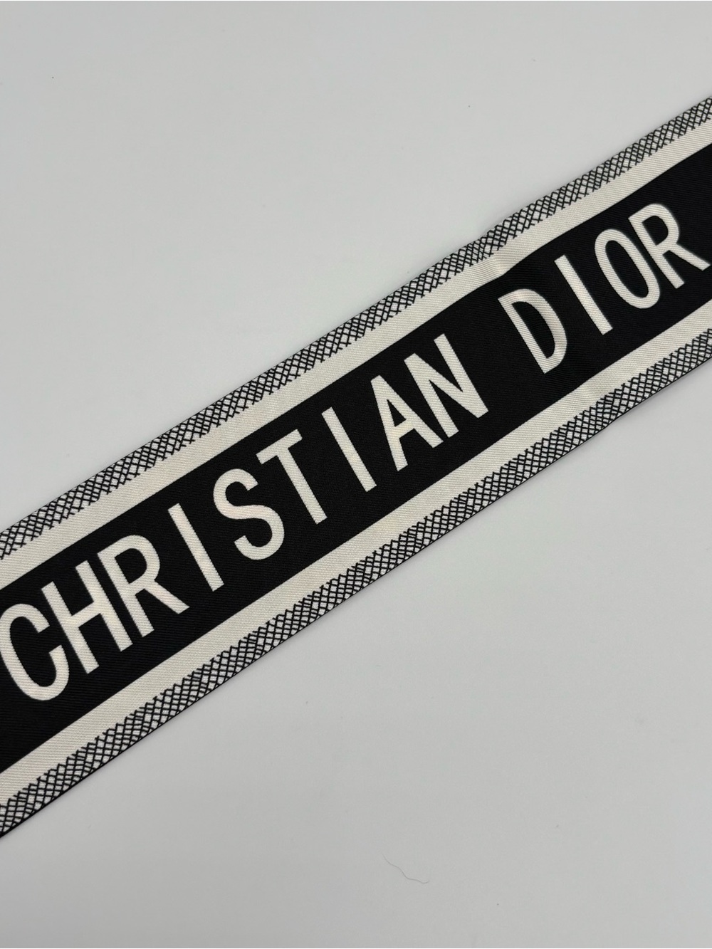 Christian Dior D-Floral Mitzah Silk Scarf Black Multicolor Botanical - Picture 3 of 5